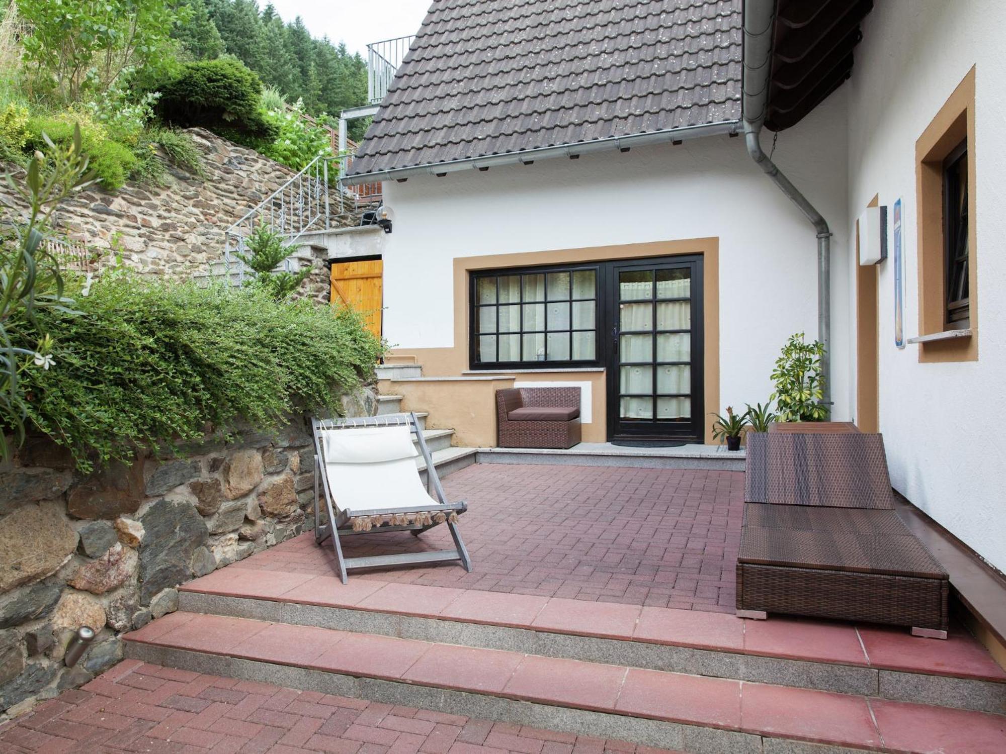 Modern Apartment in Merschbach Hunsruck with garden Exterior foto